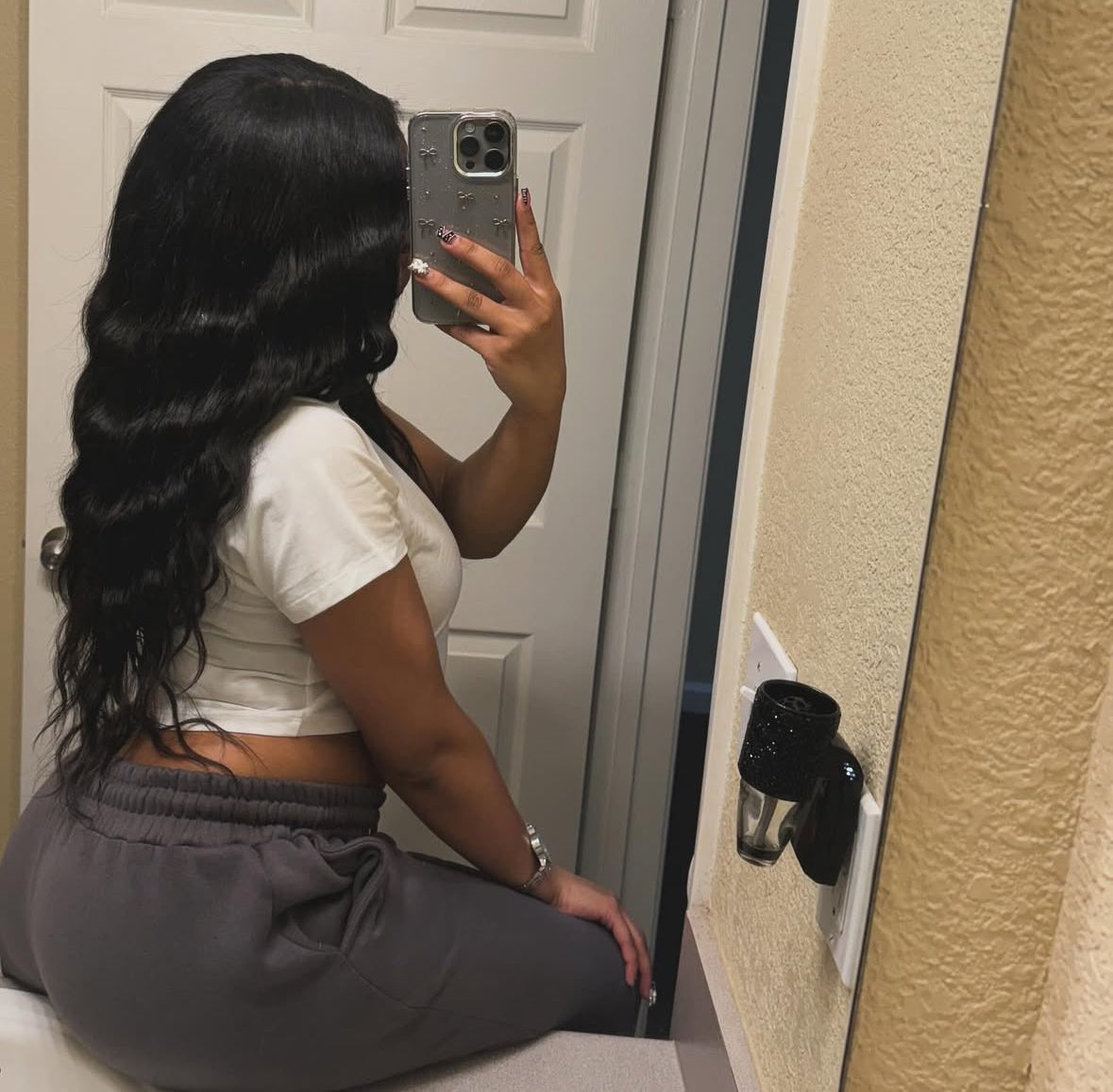Seamless Clip-ins
